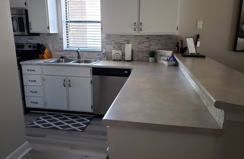 Table Rock Condo | Branson Resort 3BR/3BA Pointe Royale Condo~Pools~ Golf Pkg~Lake~Pickleball