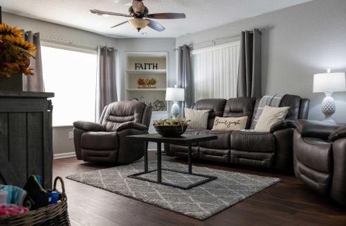 Table Rock Apartment | Branson Resort Condo - 3 Miles to the Strip!