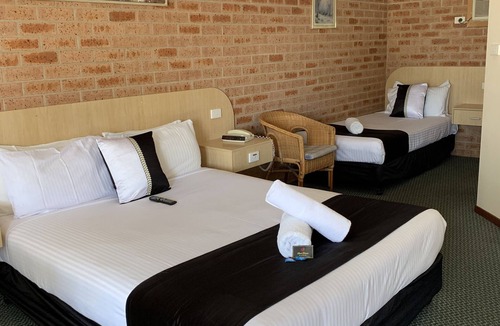 Branxton Hotel | Branxton House Motel, Hunter Valley