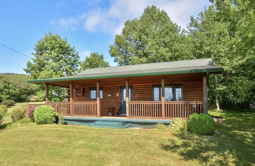 Inverness County Cabin | Bras d'Or Lakes Log Cabin