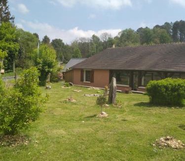 La Fontaine-Saint-Martin House | Bras de Mer