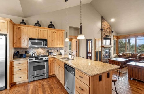 Powell Butte Cabin | Brasada Ranch High Desert Luxury Cabin