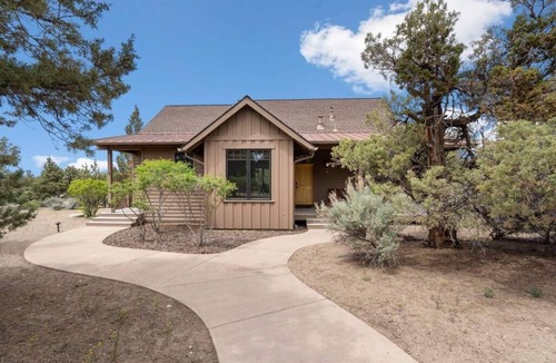 Powell Butte Cabin | Brasada Ranch High Desert Luxury Cabin