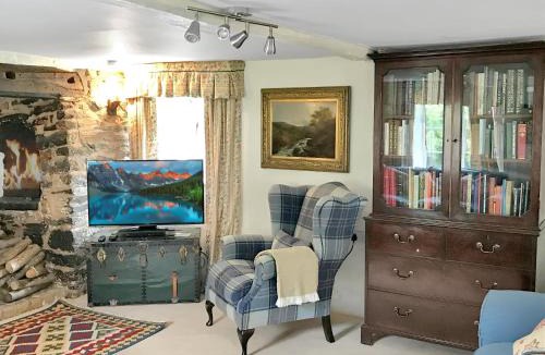 Brayford House | Bratton Mill Farmhouse