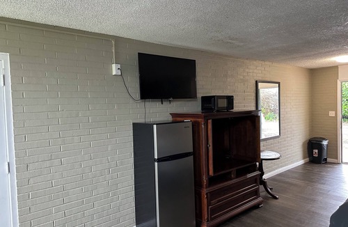 Greensboro Hotel | Bravo Inn Greensboro