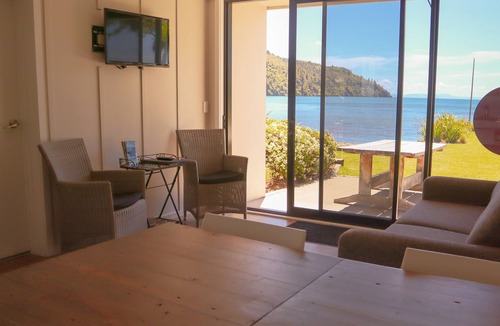 Tokaanu Hotel | Braxmere