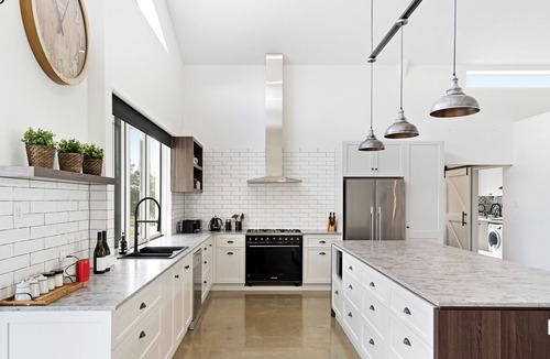 Lower Belford House | Braydon House