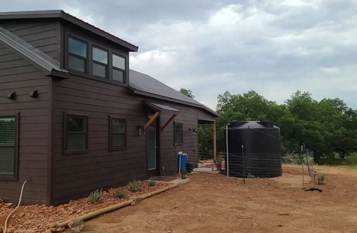 Mineral Wells Cabin | Brazos Bungalownn