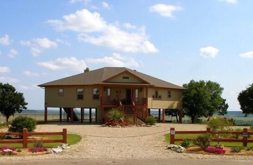Rio Vista House | Brazos River View Large Covered Private Deck with Hot Tub and Fire Pit