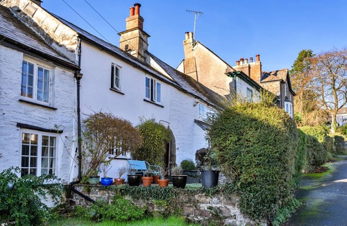 Launceston Cottage | Bre Stefan