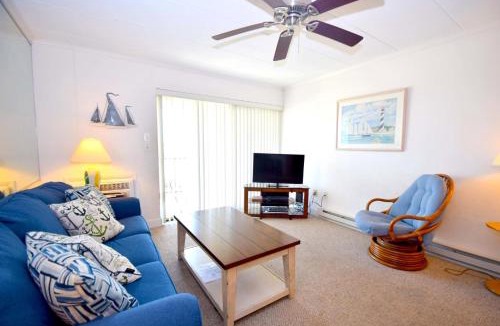 North Ocean City Apartment | Breakaway East 109