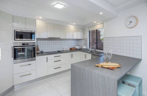 Forster Apartment | Breakers 9 - Ocean View's