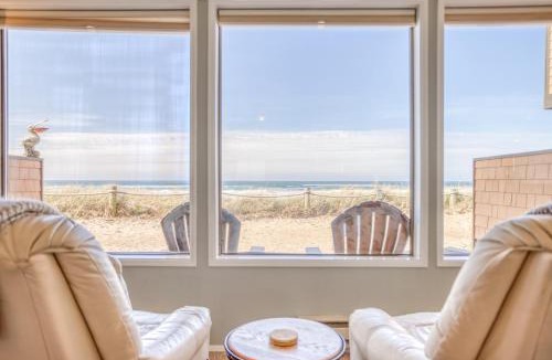 Neskowin House | Breakers Beach House 8 - Meredith Lodging