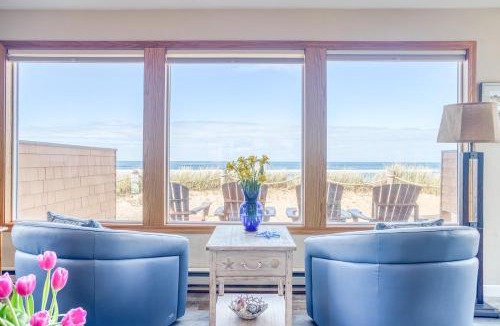 Neskowin House | Breakers Beach House 9 - Meredith Lodging