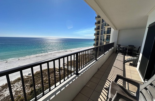Destin Condo | "Breakers East 1006" Gulf Front 2BR/2BA~Beach setup included