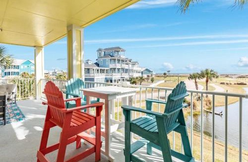 Red Fish Cove House | Breaking Waves - Open Airy Beautiful Ocean Views!