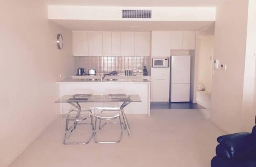 New Port Apartment | Breakwater Apartment