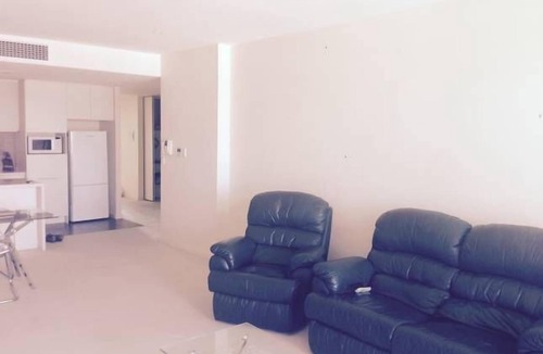 New Port Apartment | Breakwater Apartment