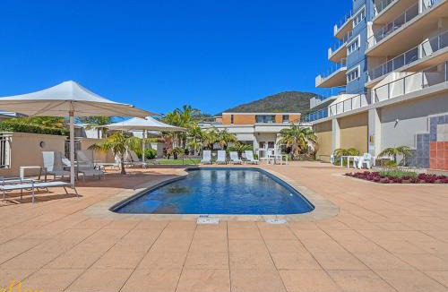 Shoal Bay Apartment | Breakwater Apartment 205