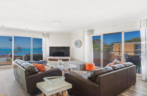 Shoal Bay Apartment | Breakwater Apartment 205