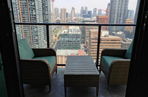 Connaught Apartment | Breath Taking View for 4Guest DTskyline-22nd Floor