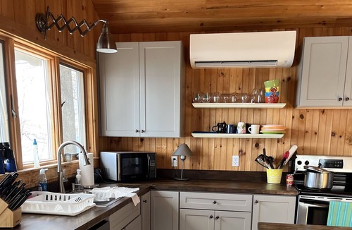 Peaks Island Cottage | Breath-Taking Waterfront Cottage with Boat Dock