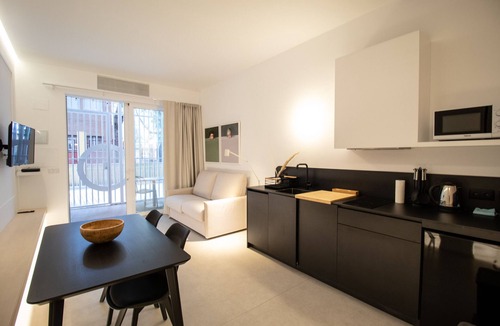 Valencia Province Apartment | Breathe Apartments by Concept Flats