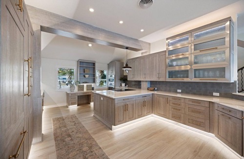 Englewood House | Breathtaking 250' Bayfront home w/private pool
