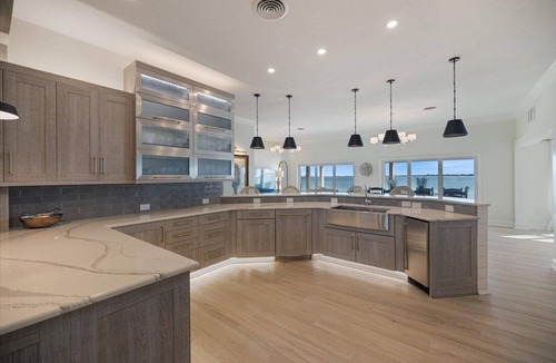 Englewood House | Breathtaking 250' Bayfront home w/private pool