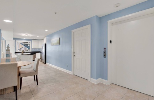 Tybee Island Villa | Breathtaking 3 bedroom, 2 bath with ocean view