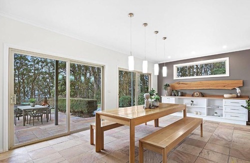 Ferny Creek House | Breathtaking 5BR Highview Hermitage