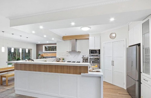 Ferny Creek House | Breathtaking 5BR Highview Hermitage