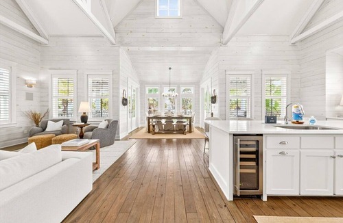 Cinnamon Shore House | Breathtaking Home in Cinnamon Shore w/Access to Resort-Style Amenities