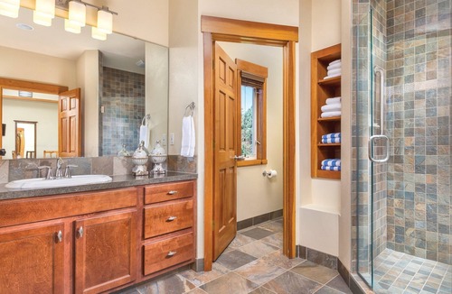 Deer Harbor Resort | Breathtaking in all directions!