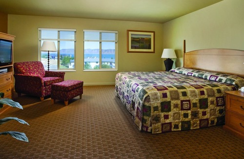 Harbor Village Resort | Breathtaking in all directions!