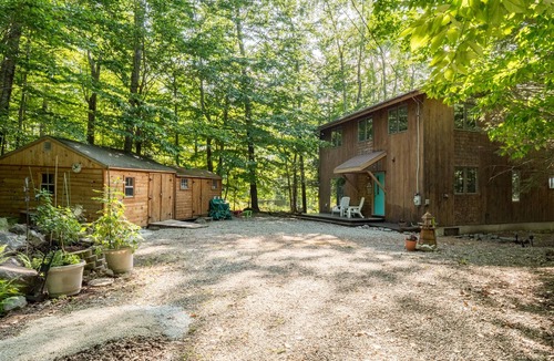 Standish House | Breathtaking Lake Views
