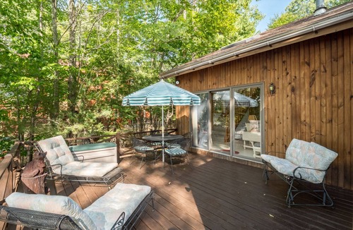 Standish House | Breathtaking Lake Views