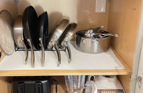 Hauser House | Breathtaking Lake Views | Private Dock, Fire Pit & Chef’s Kitchen