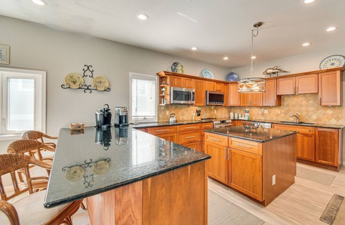Sandbridge House | Breathtaking Oceanfront Views! Sandbridge Home