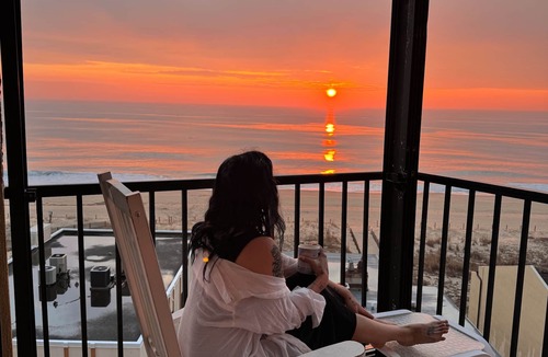 Caine Woods Condo | Breathtaking Ocean view, few steps to the beach!