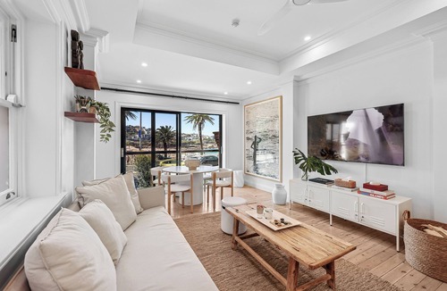 Bronte Apartment | Breathtaking Ocean View Bronte