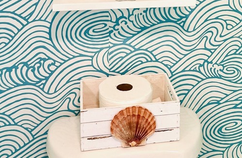 Punaluu Cottage | Breathtaking Ocean Views Beach Cottage