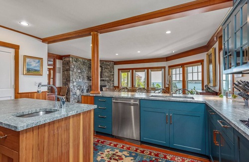 East Boothbay House | Breathtaking Oceanfront Estate