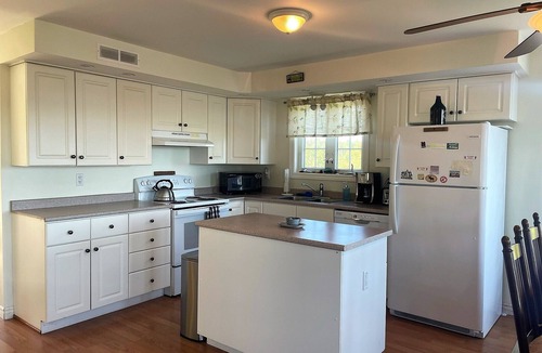 Lubec House | Breathtaking Remote Oceanfront Oasis Panoramic Clifftop Views