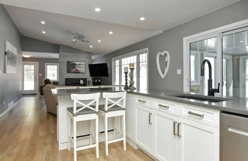 Washago House | Breathtaking River Front Oasis