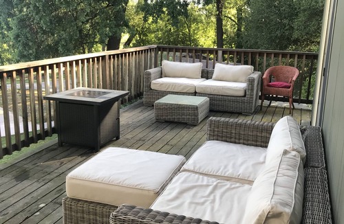 Lockeford House | Breathtaking Riverfront Property