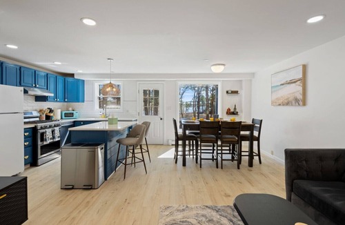 Wareham Center House | Breathtaking Riverfront Hideaway in Wareham