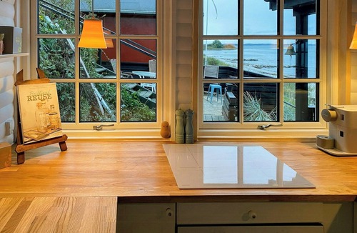Ullerslev House | Breathtaking sea view at Dinestrup Beach
