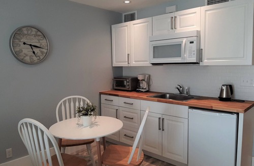 Wesley Chapel Apartment | Breathtaking Sunset - Renovated Studio Saddlebrook