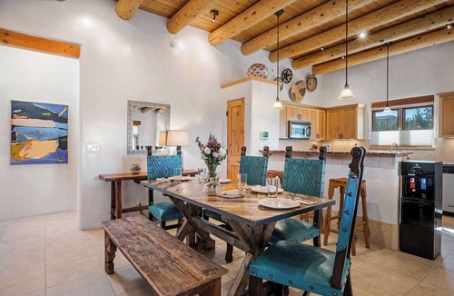 Tesuque House | Breathtaking Sunset Views, Community Pool
